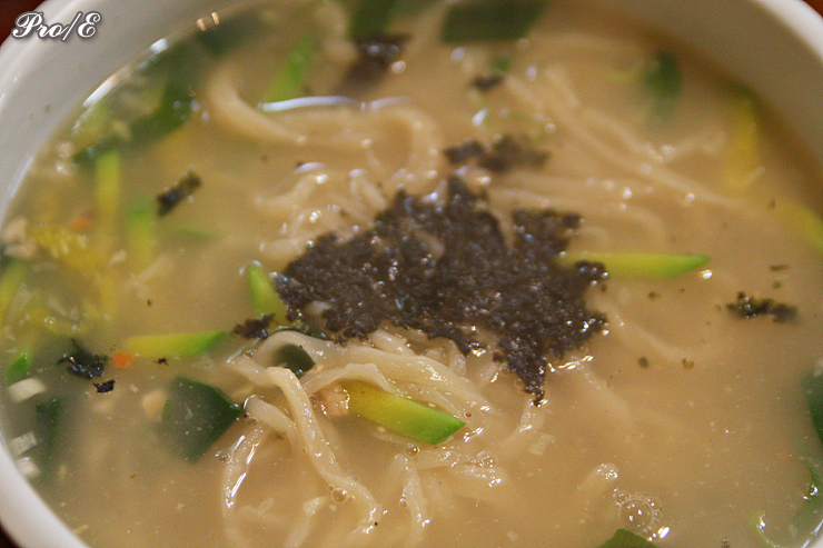 [인천 맛집/부평구]청천동 맛집, 이북식 손만두국밥 칼국수집