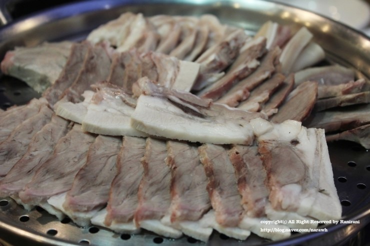 [대학로맛집] 쫀득하고 찰진 순대와 수육~~신의주 손 찹쌀순대