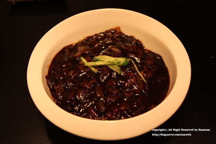 [광화문맛집] 미스터차우에서 맛있게 먹은 유린기, 누룽지탕, 전가복~ 깔끔한 맛과 분위기