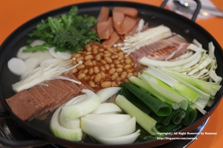 [화곡동맛집] 쌀쌀할때 생각나는 신가네부대찌개