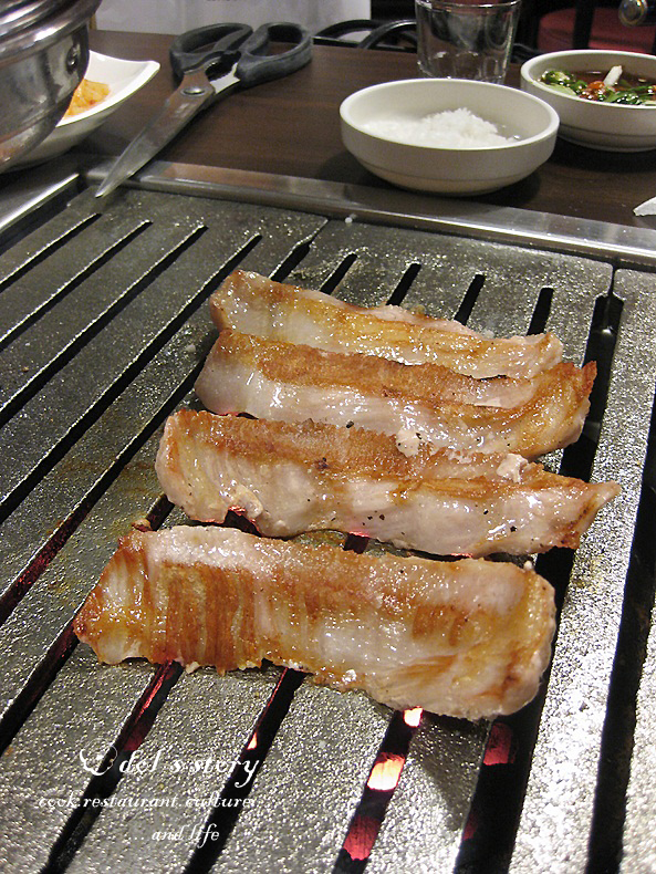 [서울 관악구 은천동/봉천역, 신림역] 연탄구이: 돼지사냥 -항정살, 돼지껍데기