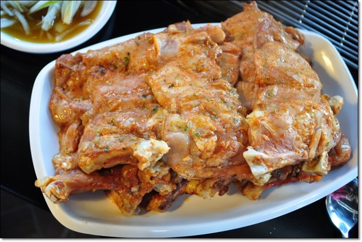 춘천닭갈비 맛있는집 화로참숯불닭갈비 샘토1호점
