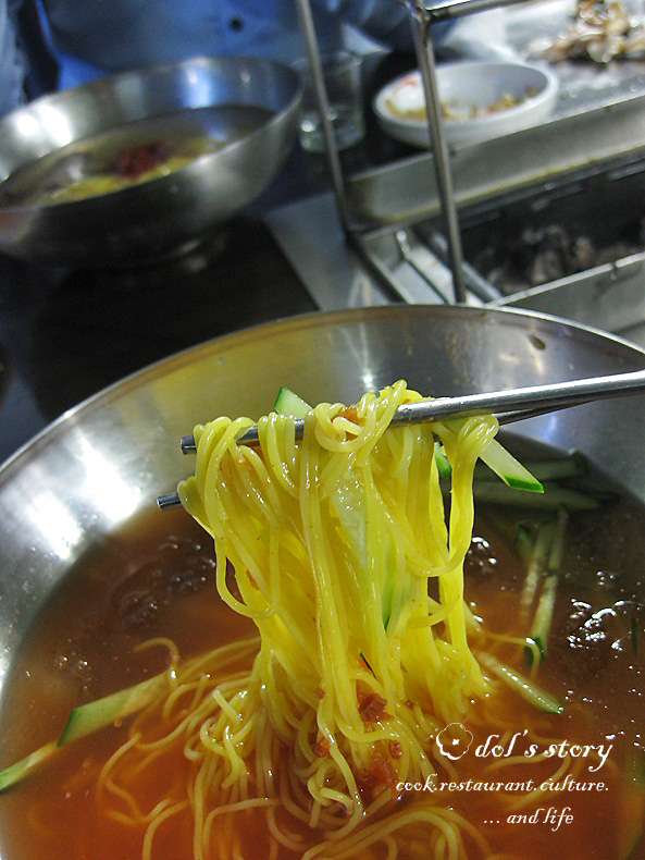 [서울 종로구 창신동/동대문역] 동북화과왕 - 양고기꼬치, 양갈비살, 오징어튀김 ,옥수수냉면