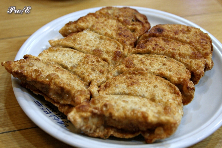대구 시내.. 반월당 인근의 태산 만두