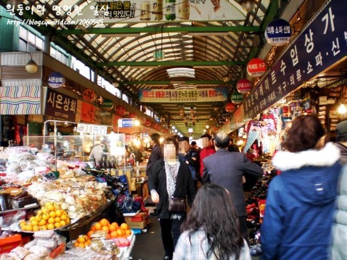 [종로/광장시장 맛집 1] 손가락보다 두꺼운 떡볶이와 팔뚝만한 순대,마약김밥이 있는 곳 <광장시장>
