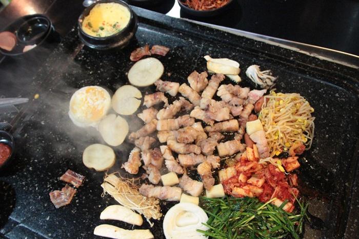 대구삼겹살맛집~ 대구돌판구이원조 <고기한점>