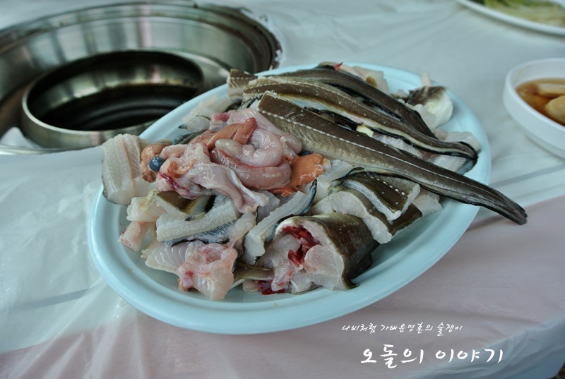 [부산 기장군 죽성리] 기장월전 장어구이마을의 수월횟집 : 바다장어(아나고)구이~
