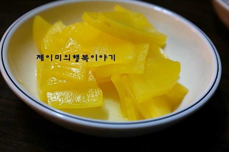 [혜화역 맛집]대학로 저렴한 맛집 장수분식 왕 돈까스 맛있어요.