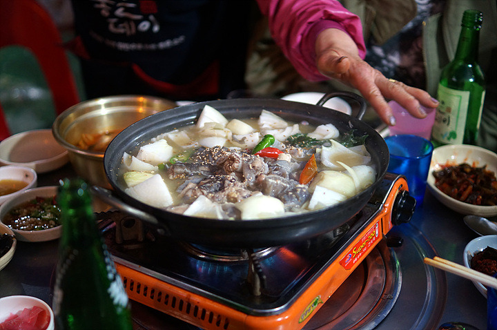 [부산자갈치맛집] 향긋한 곰장어 깻잎찜이 예술 ~ 다도집
