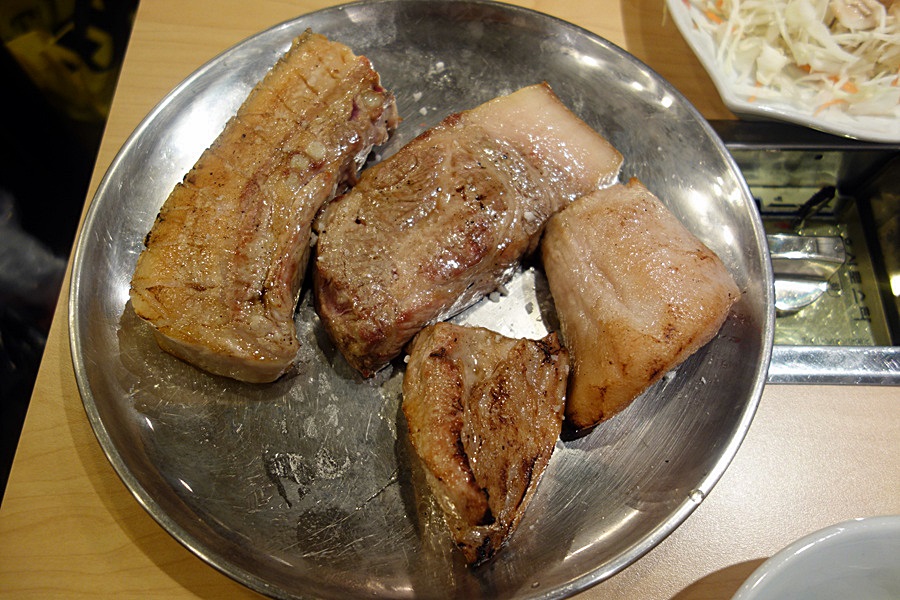 충무로 고기집 흑돈애 제주 흑돼지고기 맛집