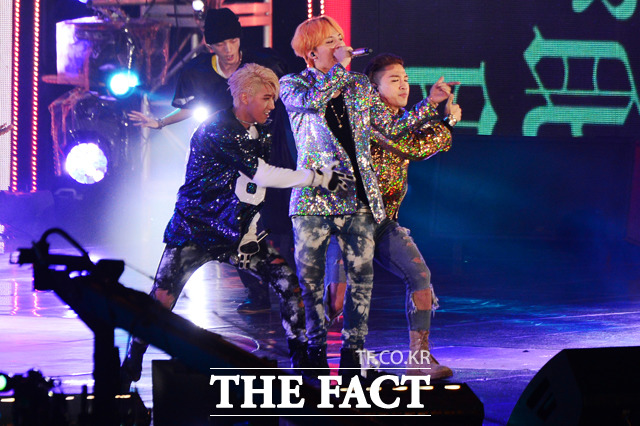 'ѵ '  巡 ¾(ʺ) 븦 ġ ִ. 巡 'ѵ '  ڴٰ ߴ. /â=ȣ 