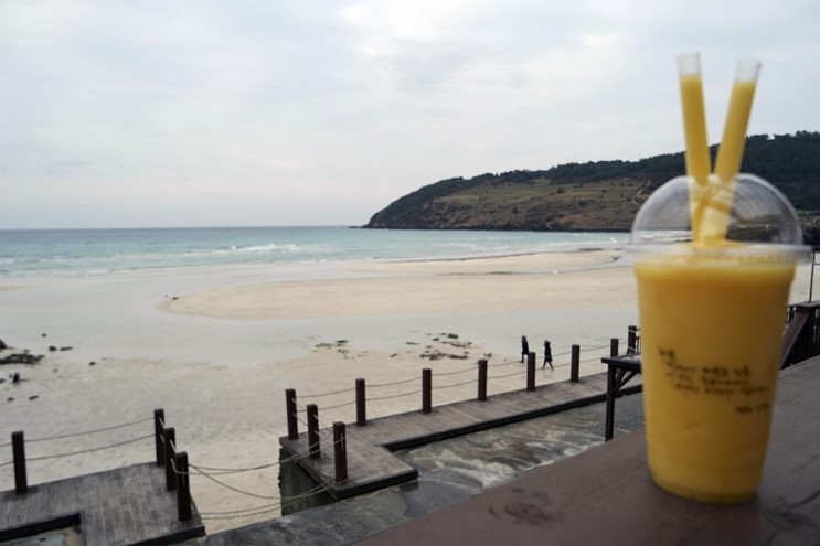 제주도 예쁜카페 - 함덕 서우봉 해변 카페 델문도