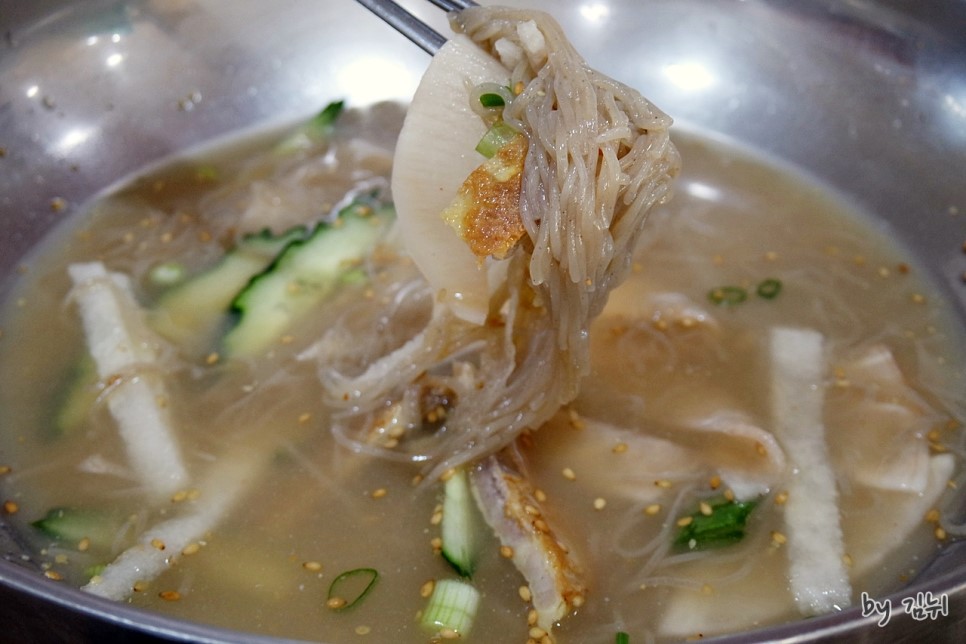 서재 금보면옥 냉면 양 많아