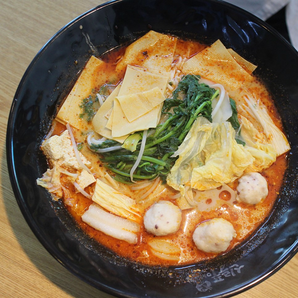 제주 마라탕은 역시 신룽푸마라탕 제주시청점
