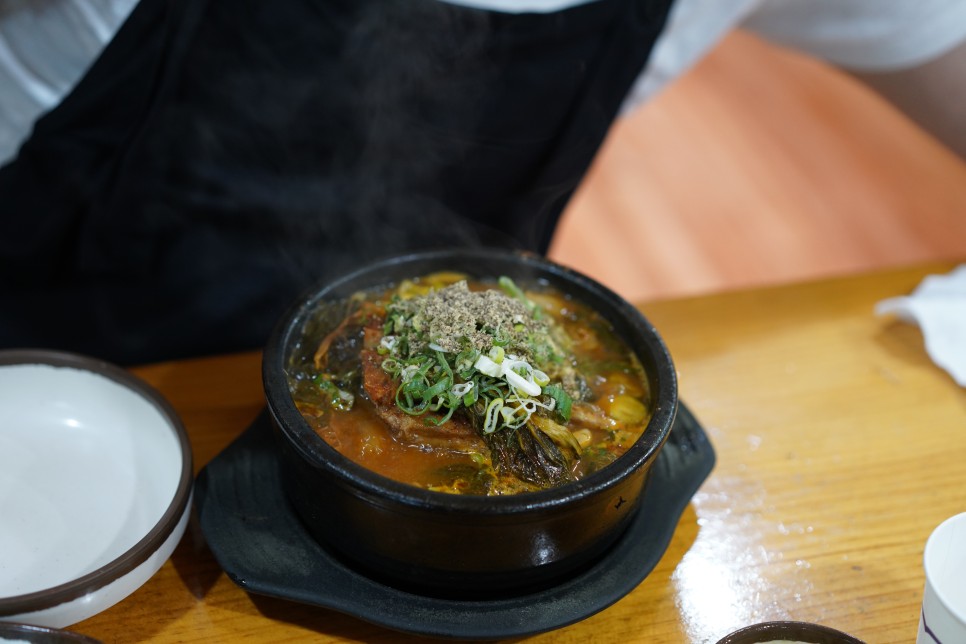 상봉역 식당 국물 참좋은 참맛감자탕
