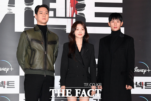 ��� ����ǥ�� ������, ������(���ʺ���)�� 5�� ���� ��걸 CGV��������ũ������ ���� �����+ �������� �ø��� 'Ŀ��Ʈ' ��нû�ȸ �� ���ڰ���ȸ�� ������ ��� ���ϰ� �ִ�. /�̻��� ����