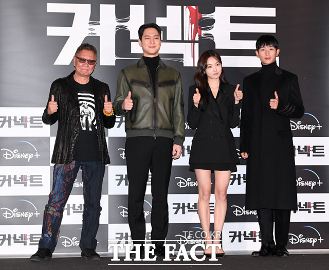 �̾��� ��ī�� ������ ��� ����ǥ, ������, ������(���ʺ���)�� 5�� ���� ��걸 CGV��������ũ������ ���� �����+ �������� �ø��� 'Ŀ��Ʈ' ��нû�ȸ �� ���ڰ���ȸ�� ������ ��� ���ϰ� �ִ�. /�̻��� ����