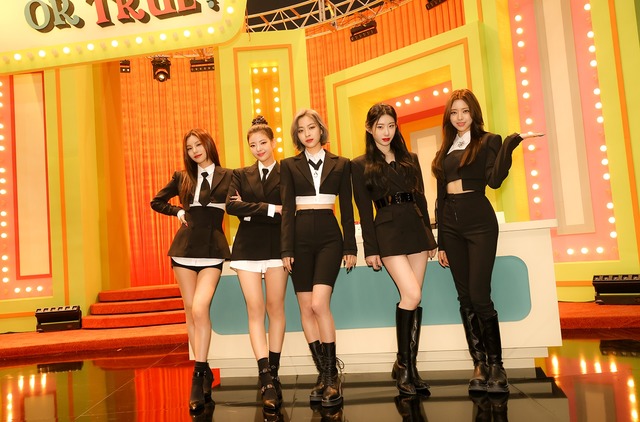 ɱ׷ ITZY ź 'CHESHIRE' ʵ 633248  ü ְ  ŵ״. /JYP 