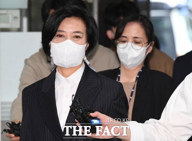   Ҿִ 繫 ù ǿ  Ǹ  ߴ.  9 29 ߾     ɹ(ɻ) ⼮    . / ϱ