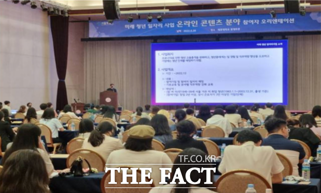  ڸ 䰡 Ŀ  Ǵ  о߿ û ڿ  ִ  '̷ û ڸ '   . û ڸ   . / 