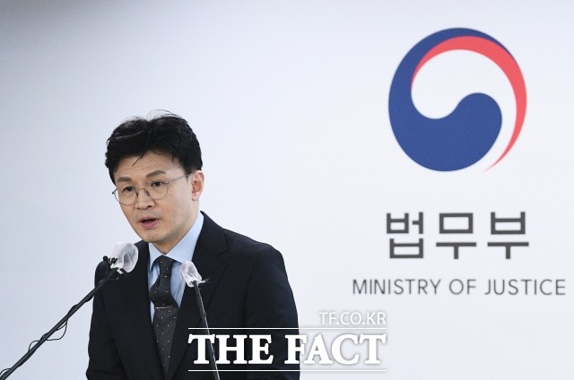 20 δ ȸǿ ǻ  370, ˻  220 5Ⱓ ܰ ϴ    ǻ   ˻ Ϻΰ ǰƴٰ . /̵ 