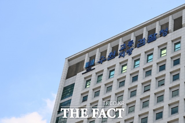  6(迵 ˻)  14 ں    ֹ￡ 繫 ȸ  Ѹ   繫  ɸ  ӿ ûߴ. /ȣ 