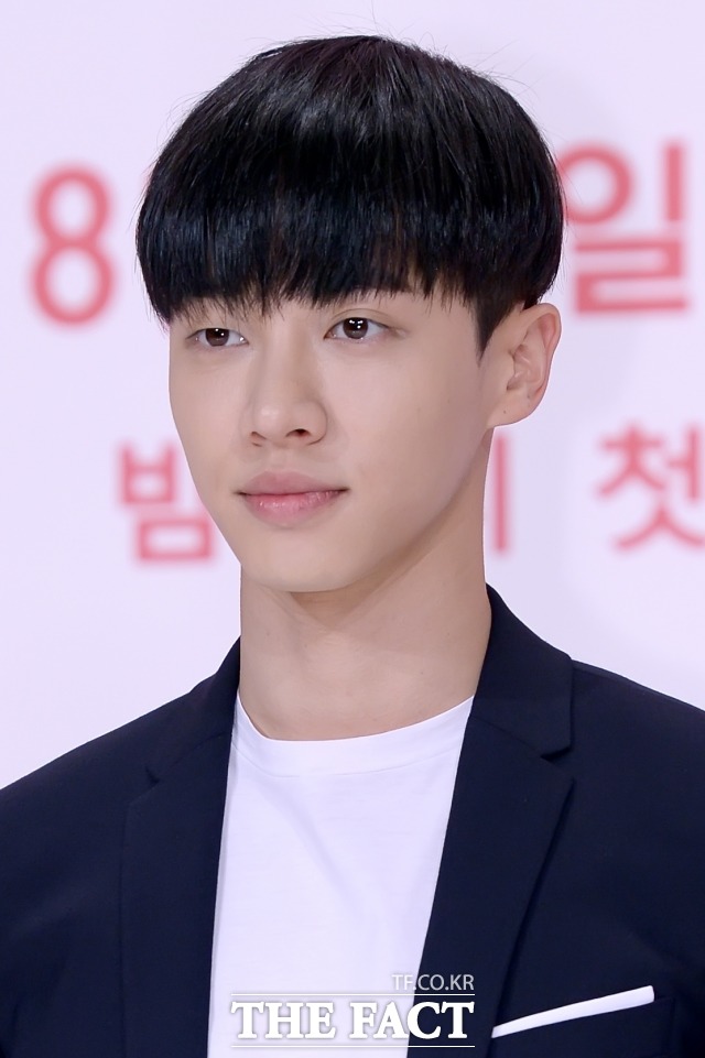 ׷ ̶Ʈ  ̱Ɽ ռ ̽±Ⱑ MC ⿬ Ȯ  JTBC  α׷ 'ũŸ' ɻ ⿬Ѵ. /Ʈ DB