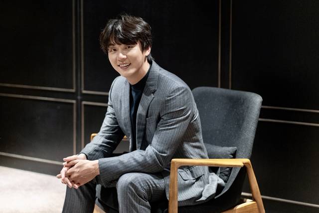   ȭ 'ź' 8    ִ. /οȭ 