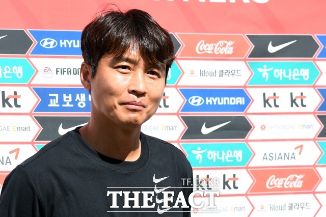 21 <Ʈ>   ̵ ȣ Ҽӵ ִ θƮ  Ӱ࿡ ߴ. ༭ θ ܵ ´. /Ʈ DB