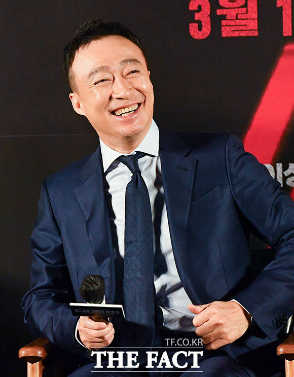 ��� �̼����� 2�� ���� ���� ������ �ް��ڽ� �������� ���� ��ȭ '��ܺ�' ���ۺ���ȸ�� ������ �̼� ���� �ִ�. /����� ����