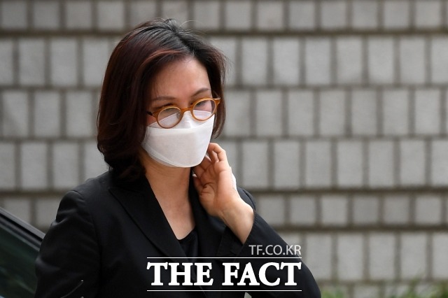 �ڳ� �Խú񸮰����� ¡�� 4���� Ȯ������ �����(����) �� ����� ������ 3�� ����� ���� �� ������ ����� �Բ� �Ǵٽ� ���� �Ǵ��� �޴´�. /������ ����