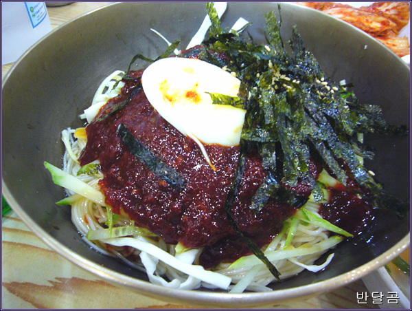 동곡손칼국수(삼성동/포스코사거리)...숙성손칼국수와 만두전골...