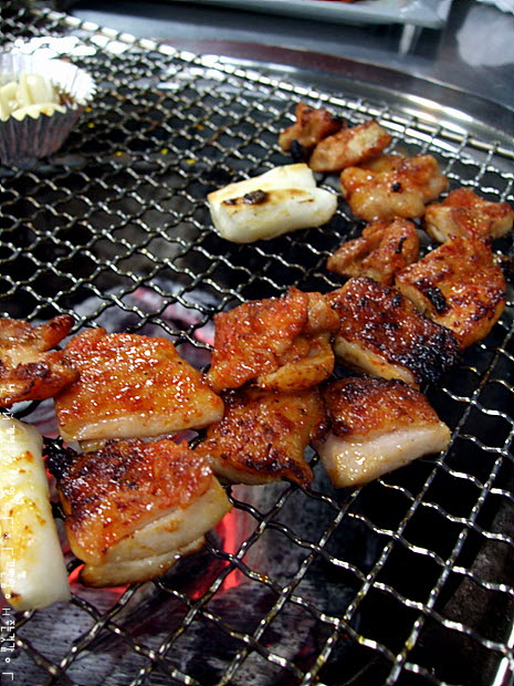 지금까지의 닭갈비는 싹~ 잊어라! 참숯에 구워먹는 숯불닭갈비, 만희네참숯불닭갈비: 면목동 사가정역