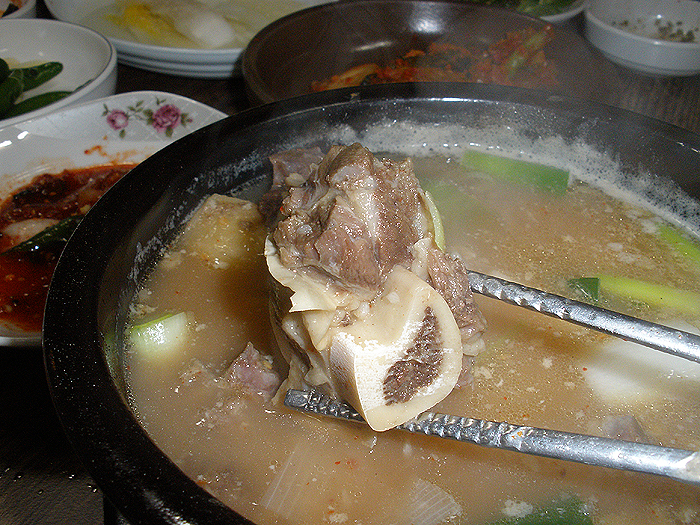 [부산/금사동] 이렇게 팔아서 남는게 있을까? - 대왕 고기 전문점 -