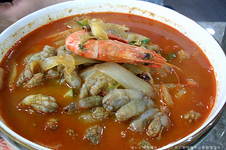 맛에 뿅가고~ 풍성함에 뿅가는~ 수타짬뽕의 전설이 되고픈 《 뿅의 전설 》: 분당 정자동